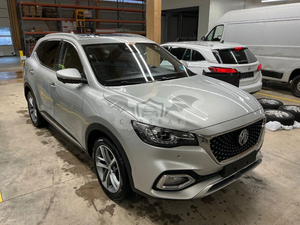 MG EHS Luxury 2022