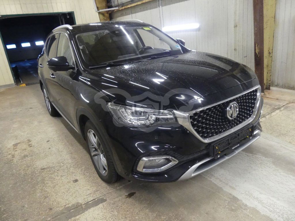 MG EHS Luxury 2022