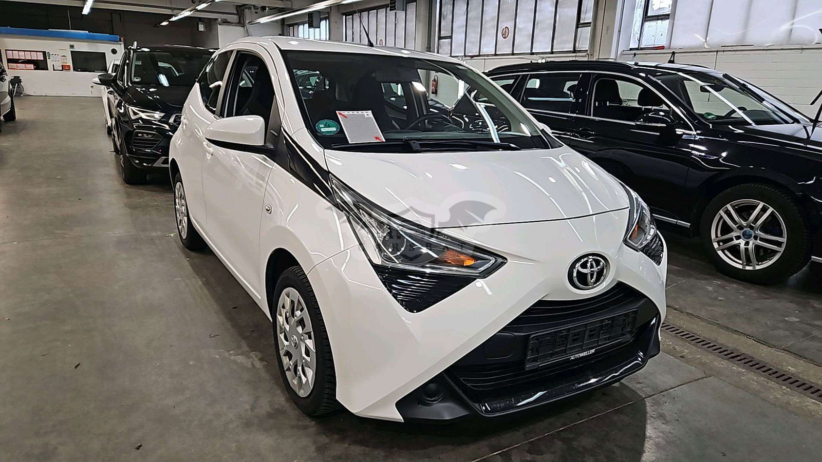 Toyota Aygo 1.0 VVT-i X-Play 2022
