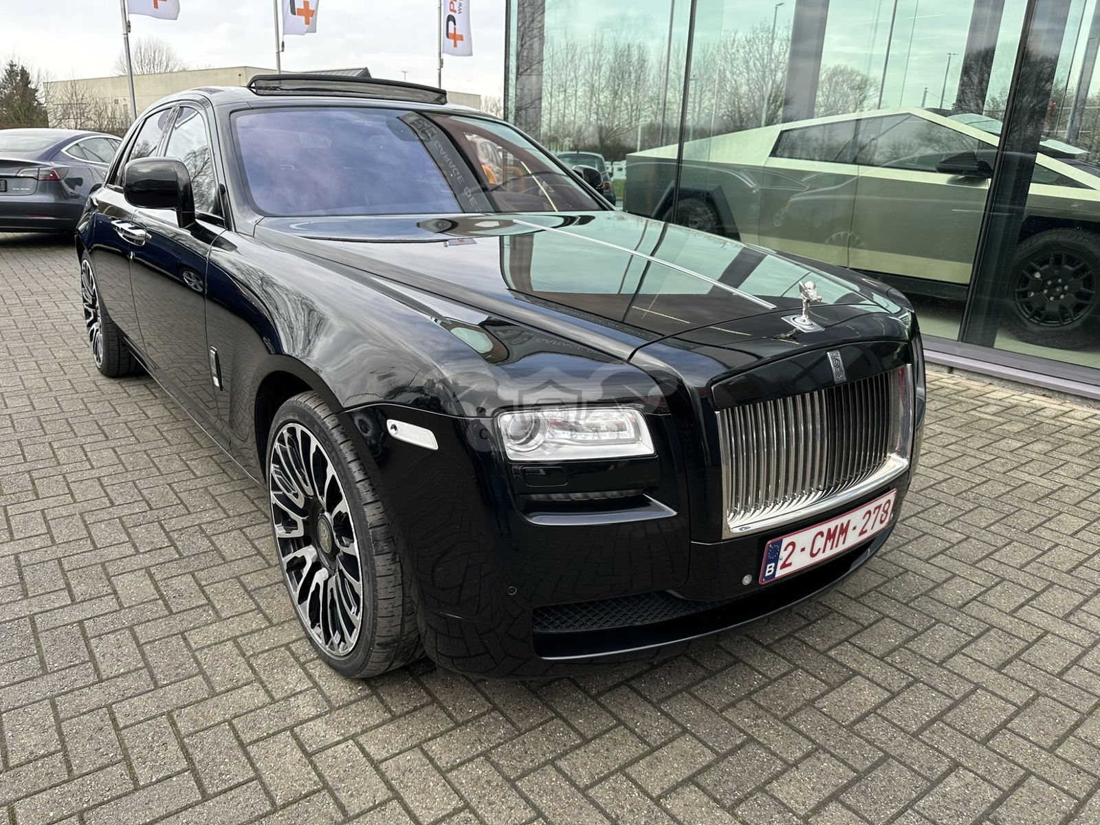 Rolls-Royce Ghost 6.6i 2011