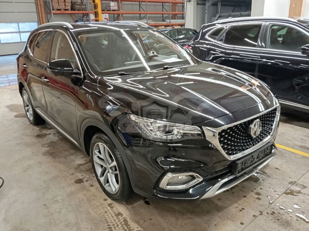 MG EHS Luxury 2022