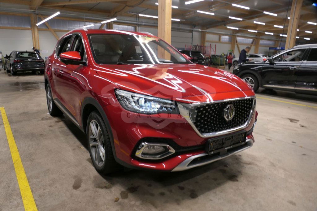 MG EHS Luxury 2022