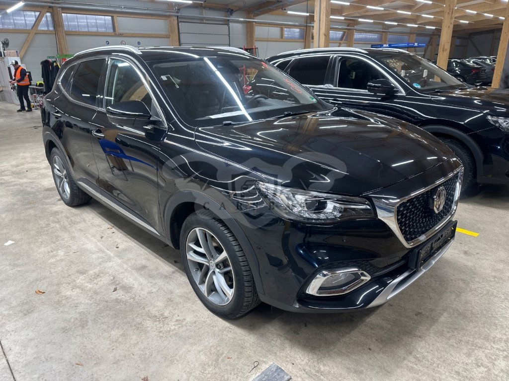 MG EHS Luxury 2022