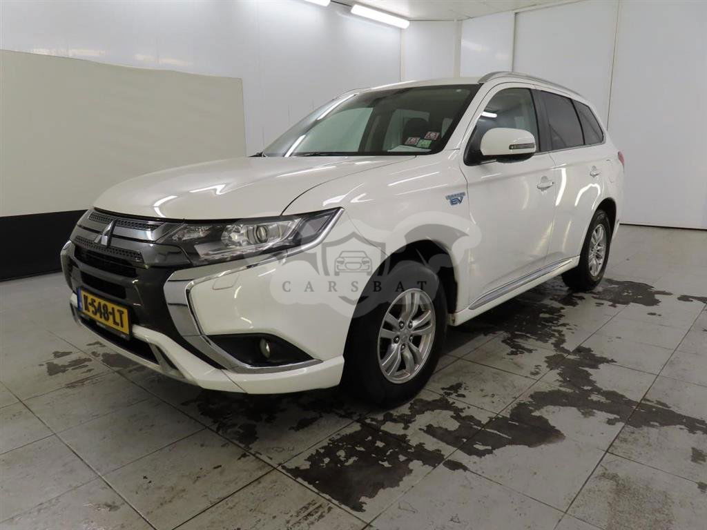 Mitsubishi Outlander 2.4 Pure 2021
