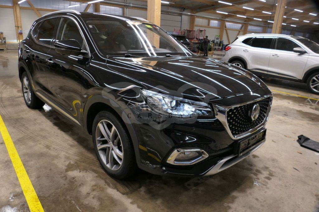 MG EHS Luxury 2022
