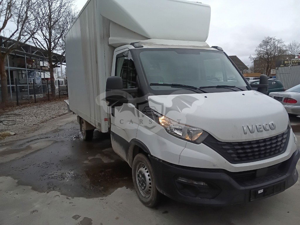 Iveco Daily box 2.3 2021