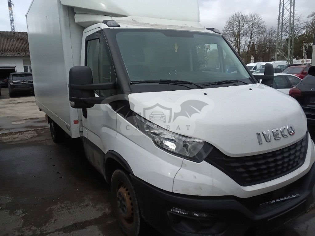 Iveco Daily box 2.3 2021