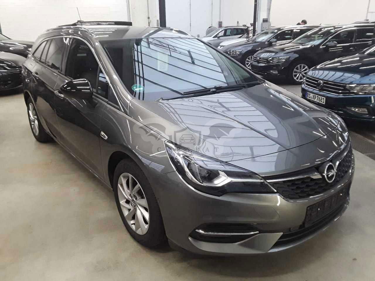 Opel Astra 2021