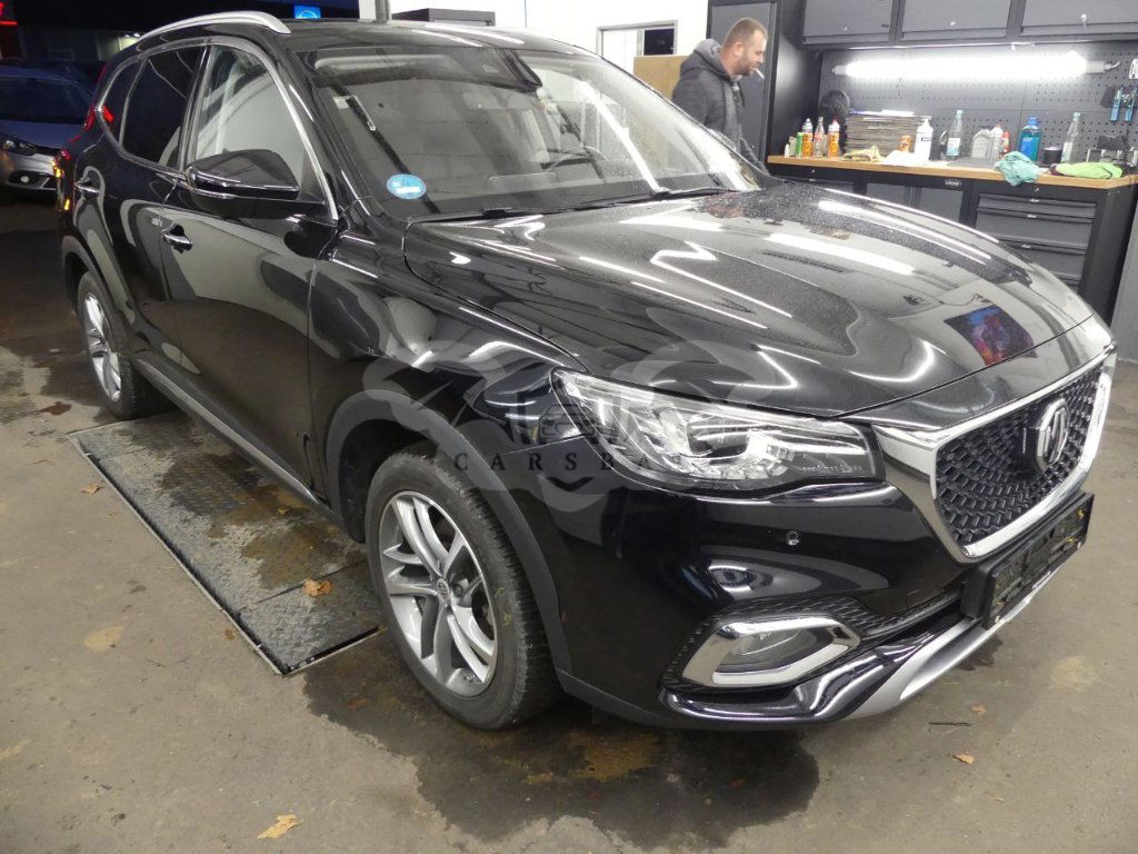 MG EHS Luxury 2022