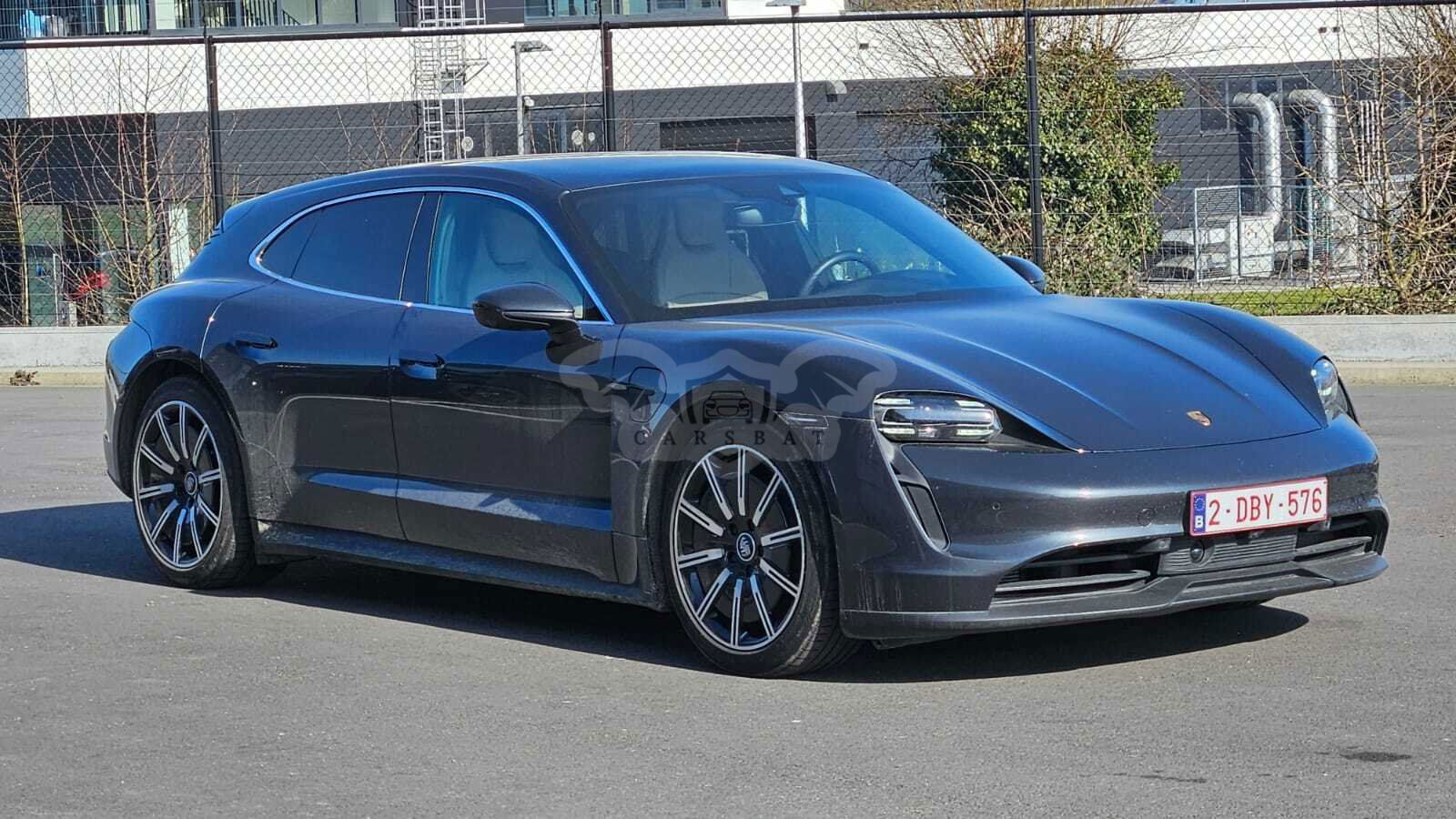 Porsche Taycan 2023