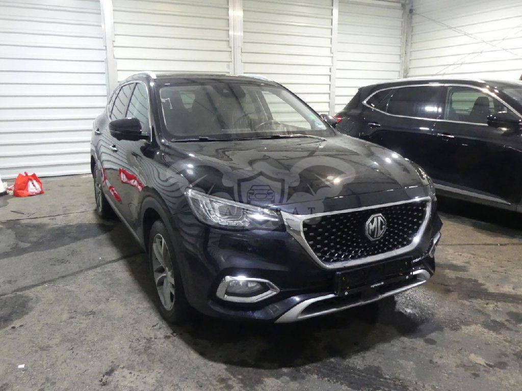 MG EHS Luxury 2022