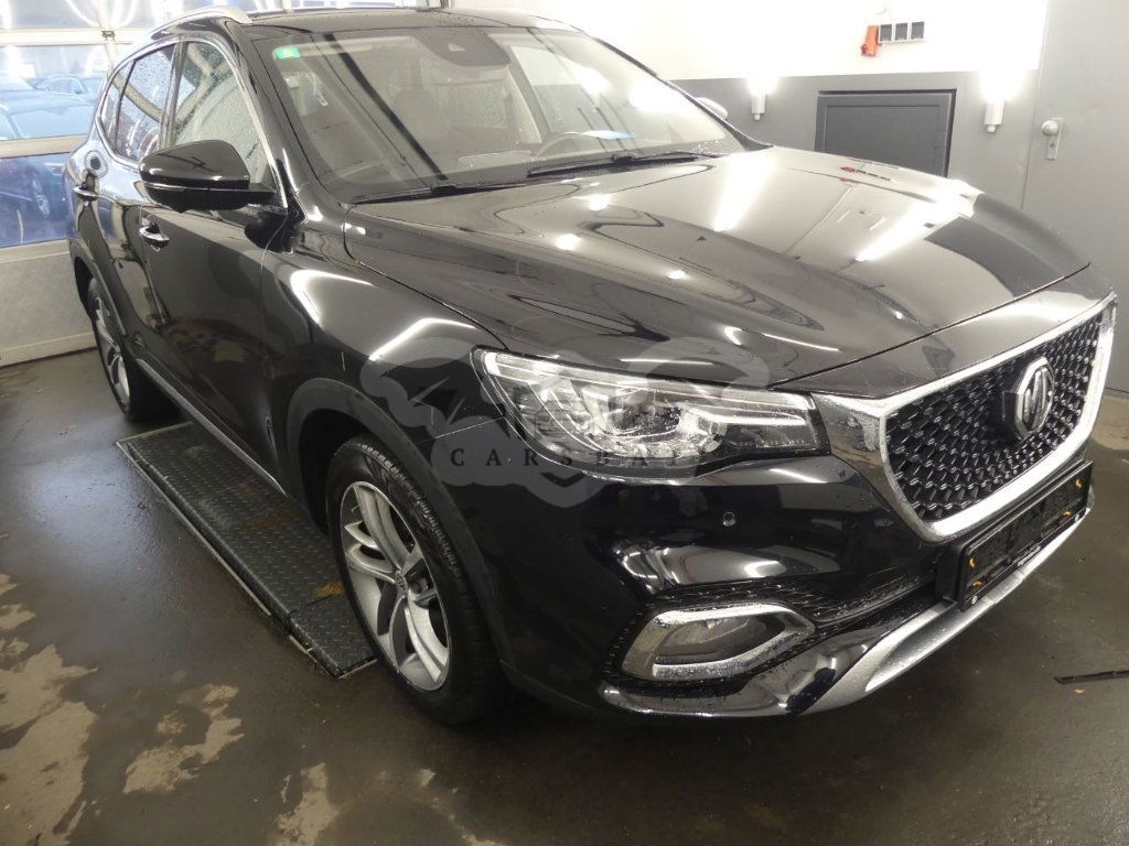MG EHS Luxury 2022