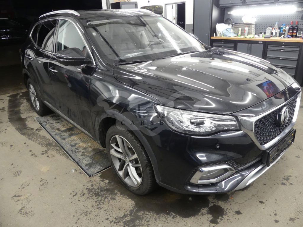 MG EHS Luxury 2022