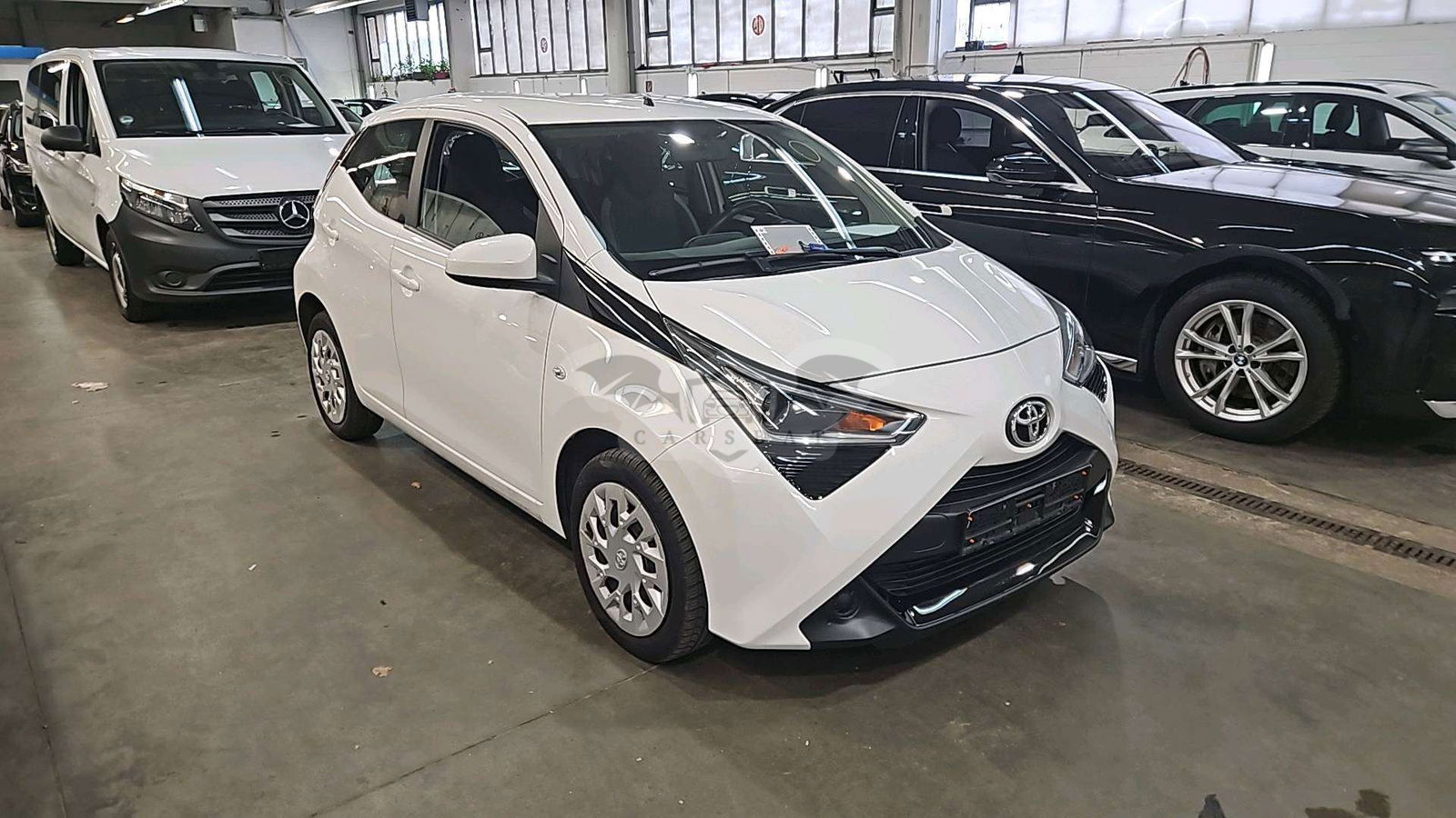 Toyota Aygo 1.0 VVT-i X-Play 2021