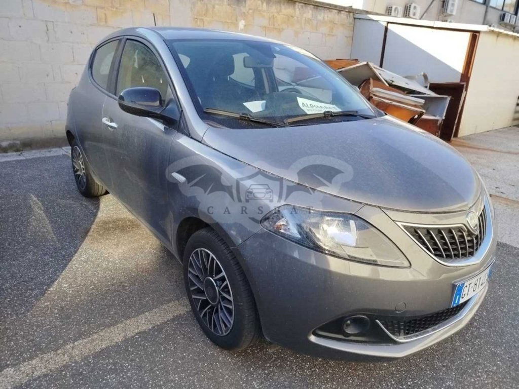 Lancia Ypsilon 1.0 2024