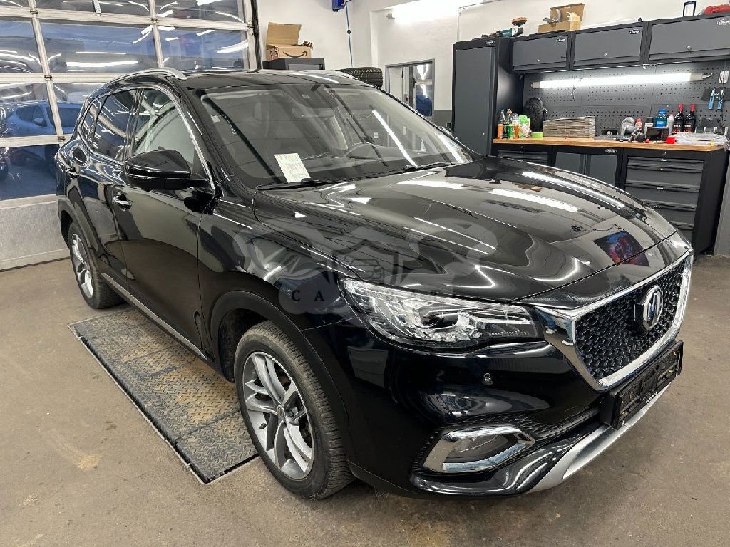 MG EHS Luxury 2022