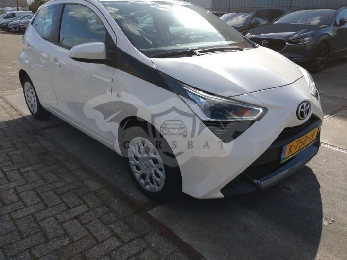 Toyota Aygo 1.0 VVT-i X-Play 2021