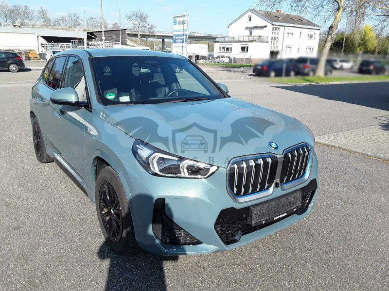 BMW iX1 M Sportpaket 2023