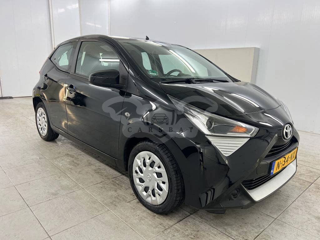 Toyota Aygo 1.0 VVT-i X-Play 2022