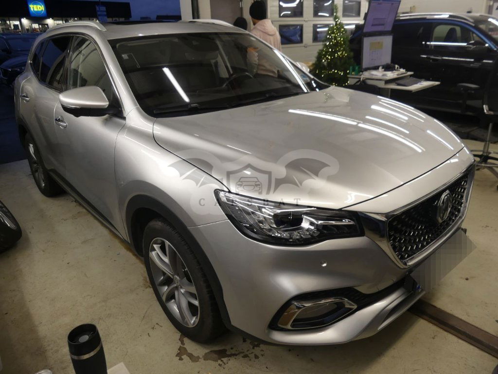 MG EHS Luxury 2022