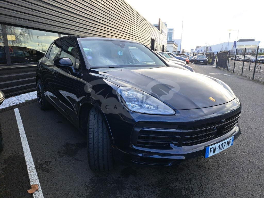 Porsche Cayenne 2021