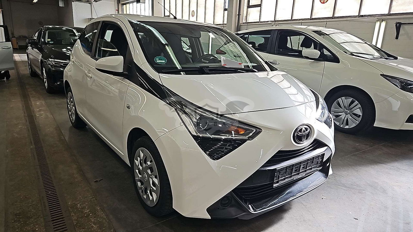 Toyota Aygo 1.0 VVT-i X-Play 2022