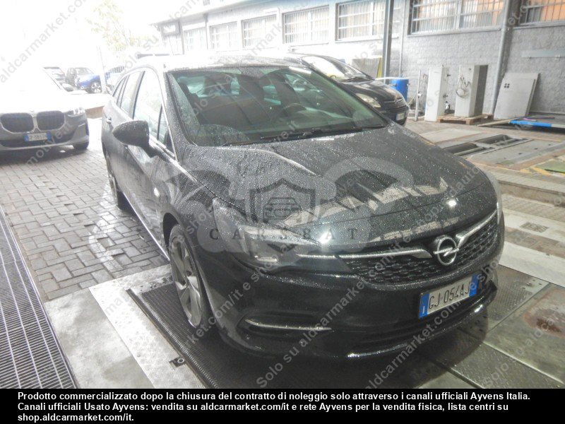Opel Astra 1.5 CDTI Business 2022
