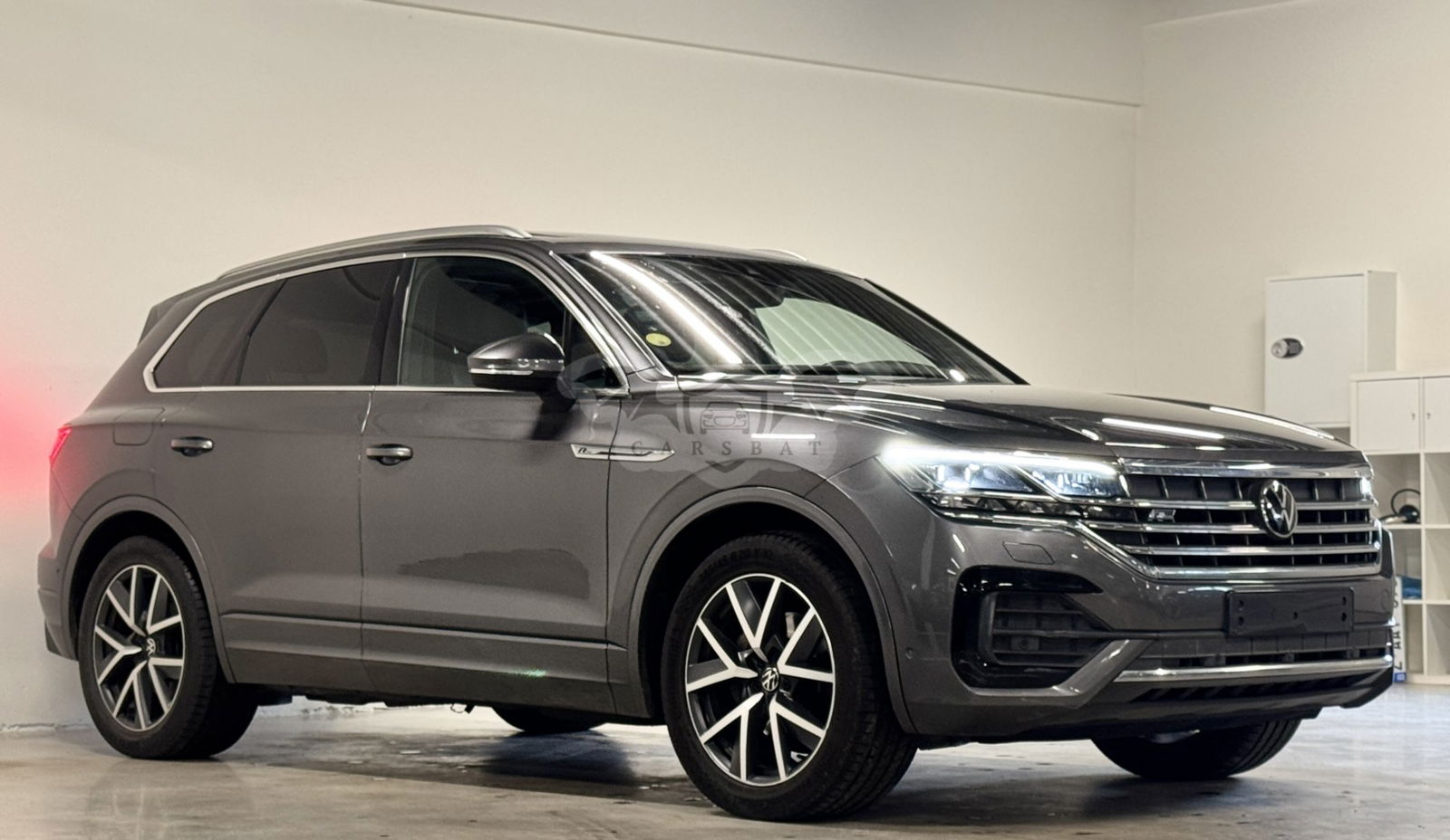 Volkswagen Touareg 3.0 TDI R-line 2021