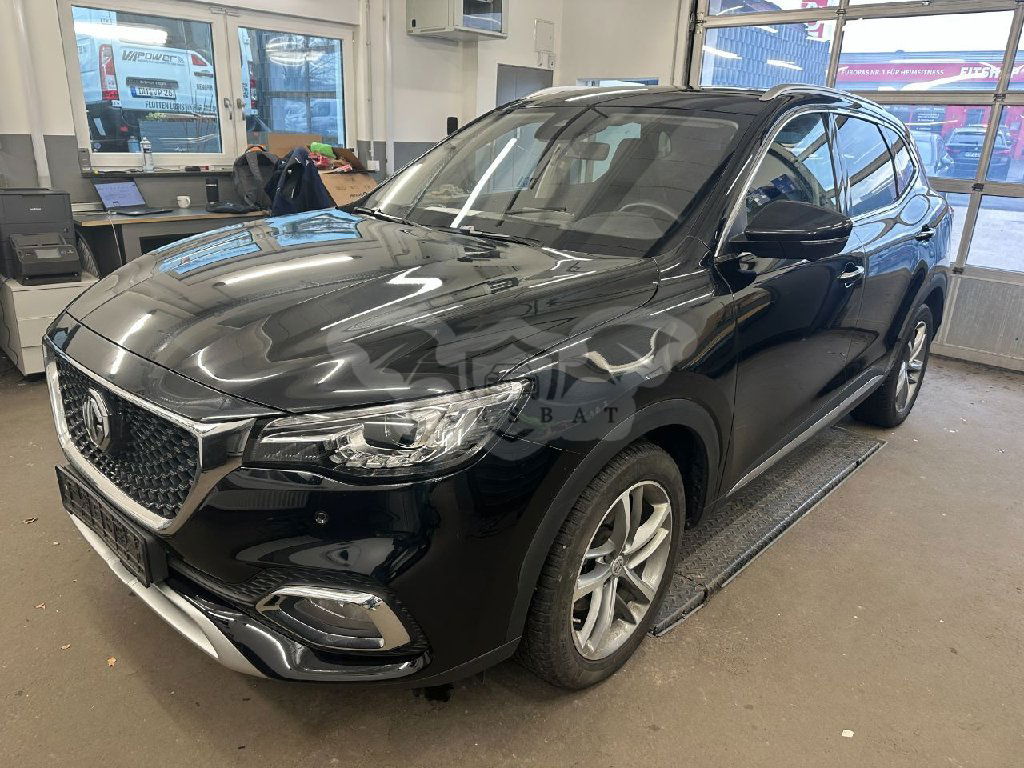MG EHS Luxury 2022