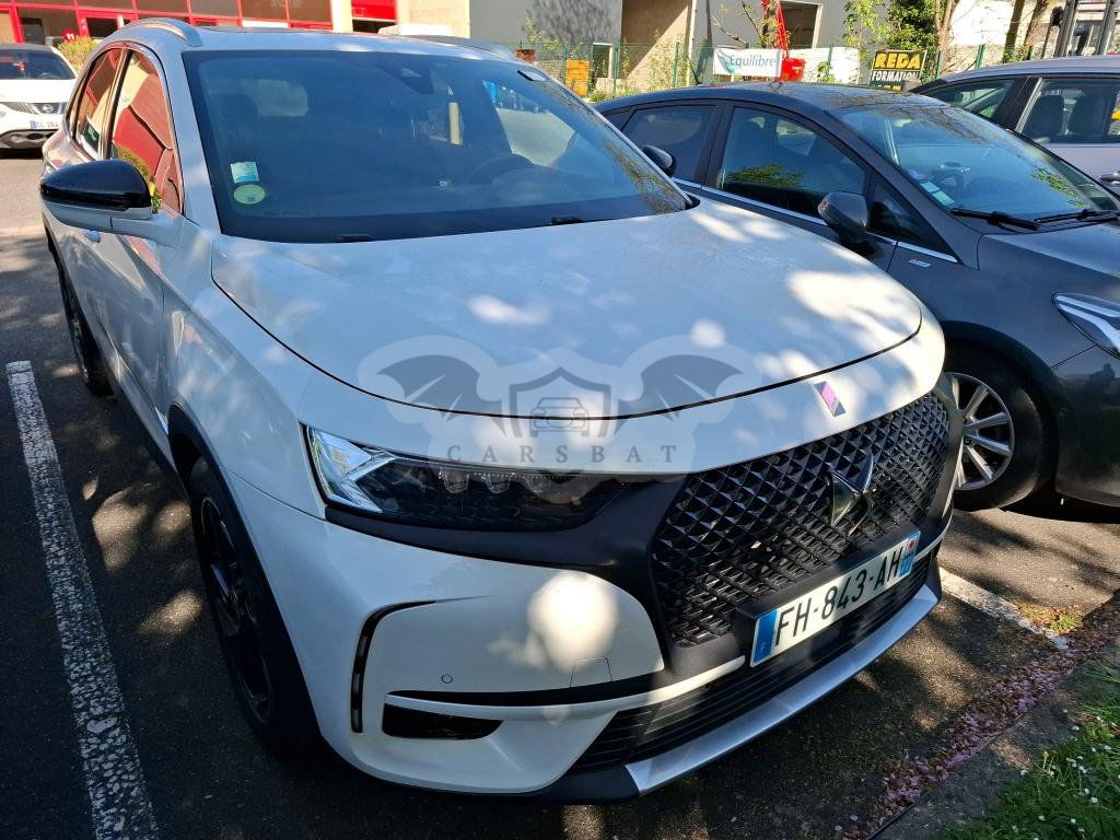 DS DS7 Crossback Performance Line 2019
