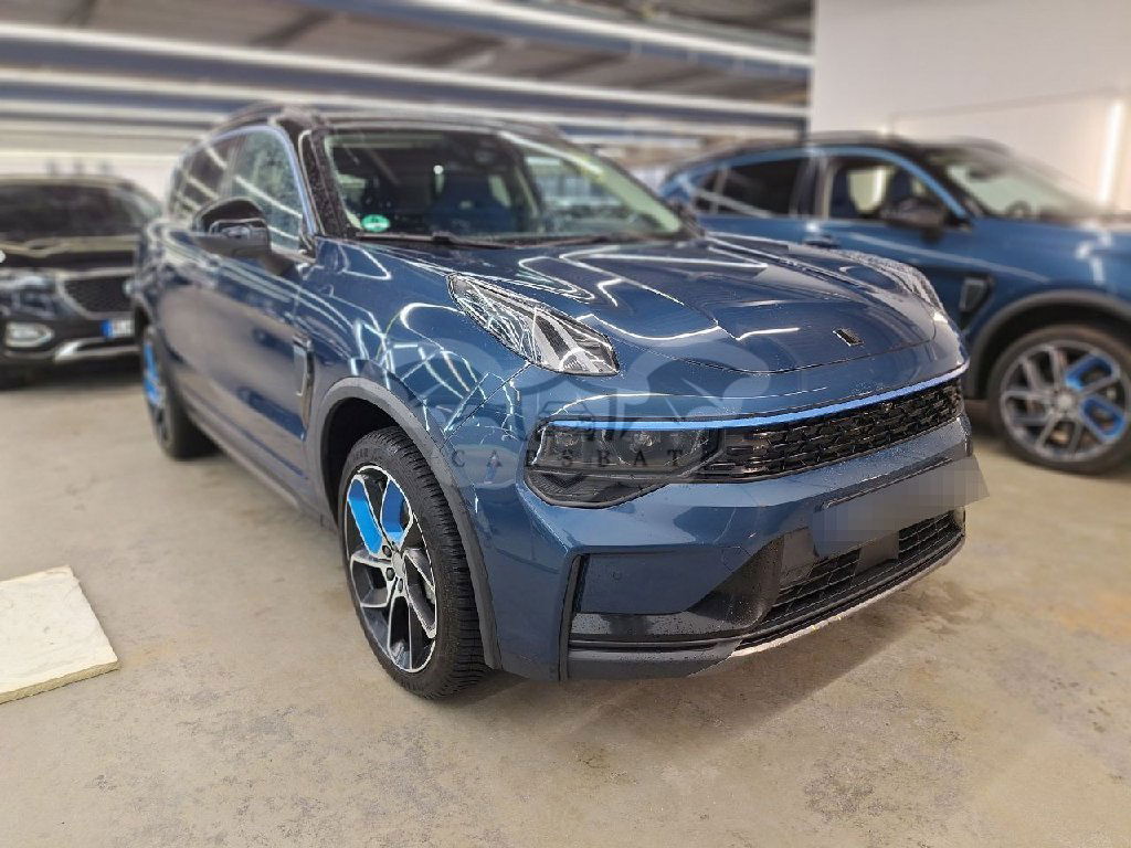 Lynk&Co 01 2022