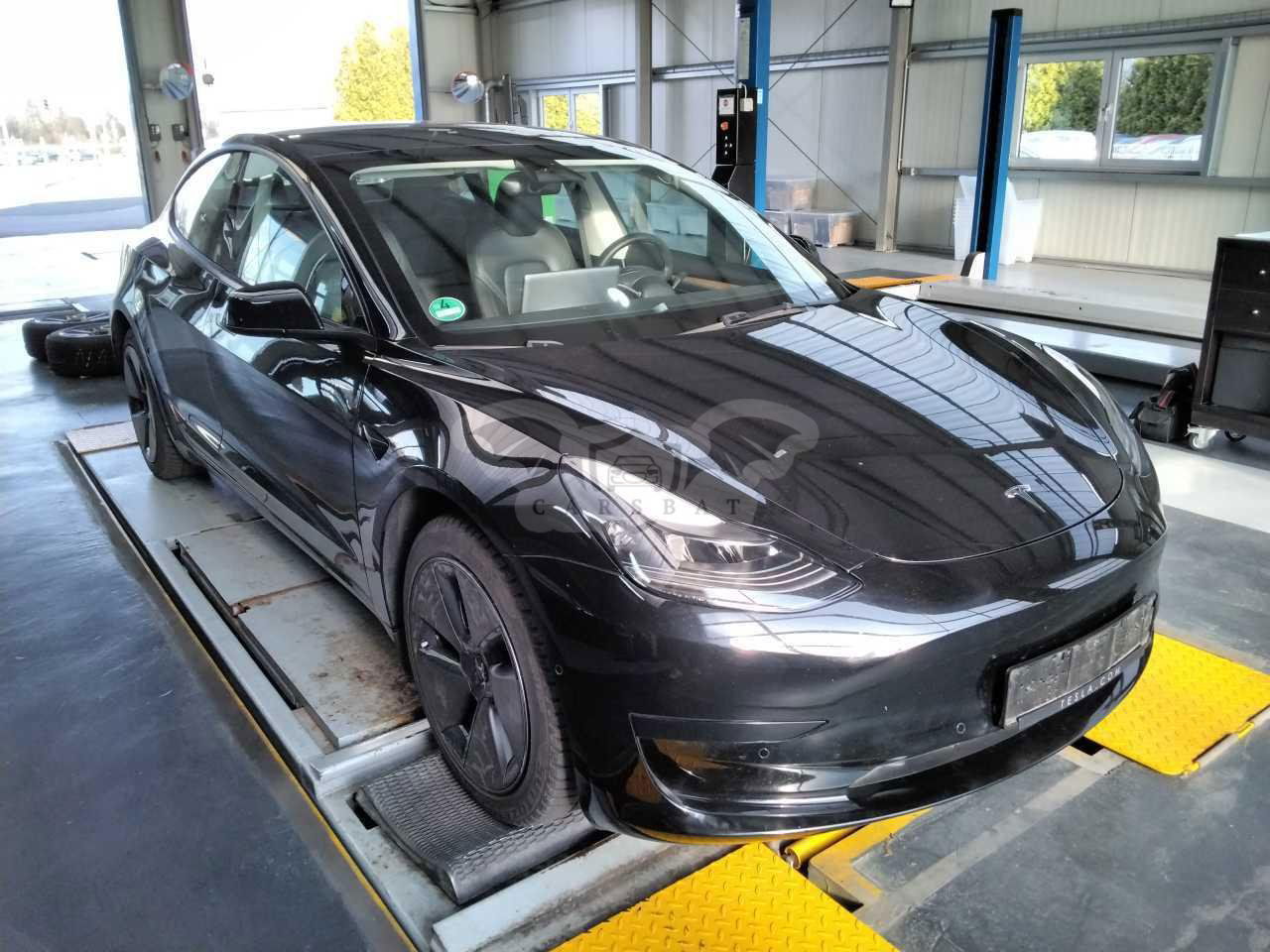 Tesla Model 3 Standard Range Plus 60 kWh 2022