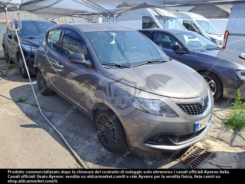 Lancia Ypsilon 1.0 Gold 2023
