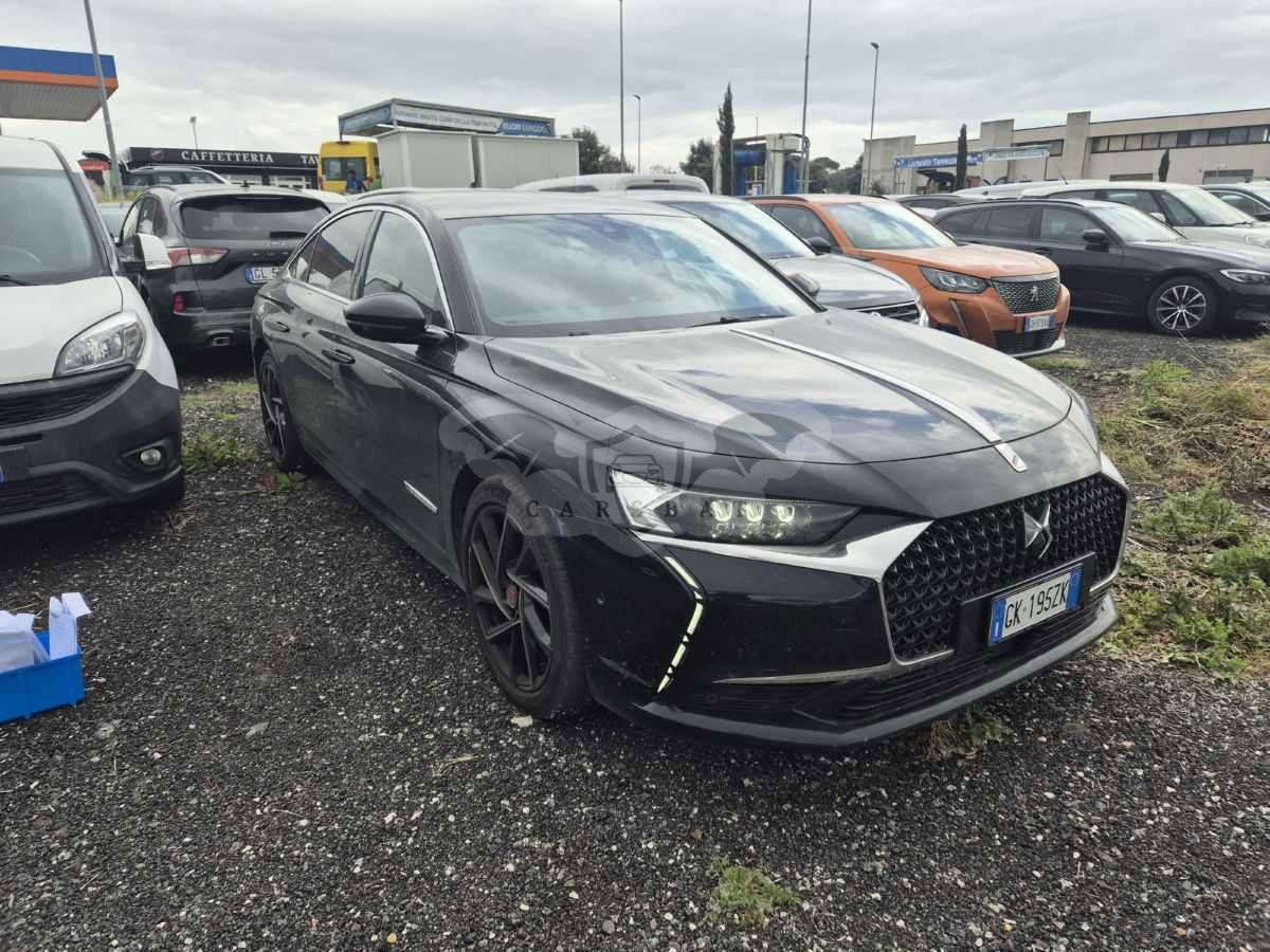 DS DS9 1.6 E-TENSE Performance Line + 2022