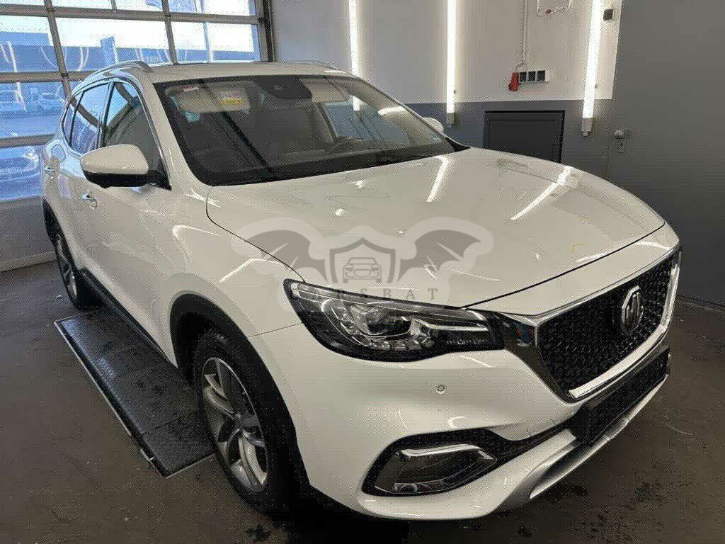 MG EHS Luxury 2022