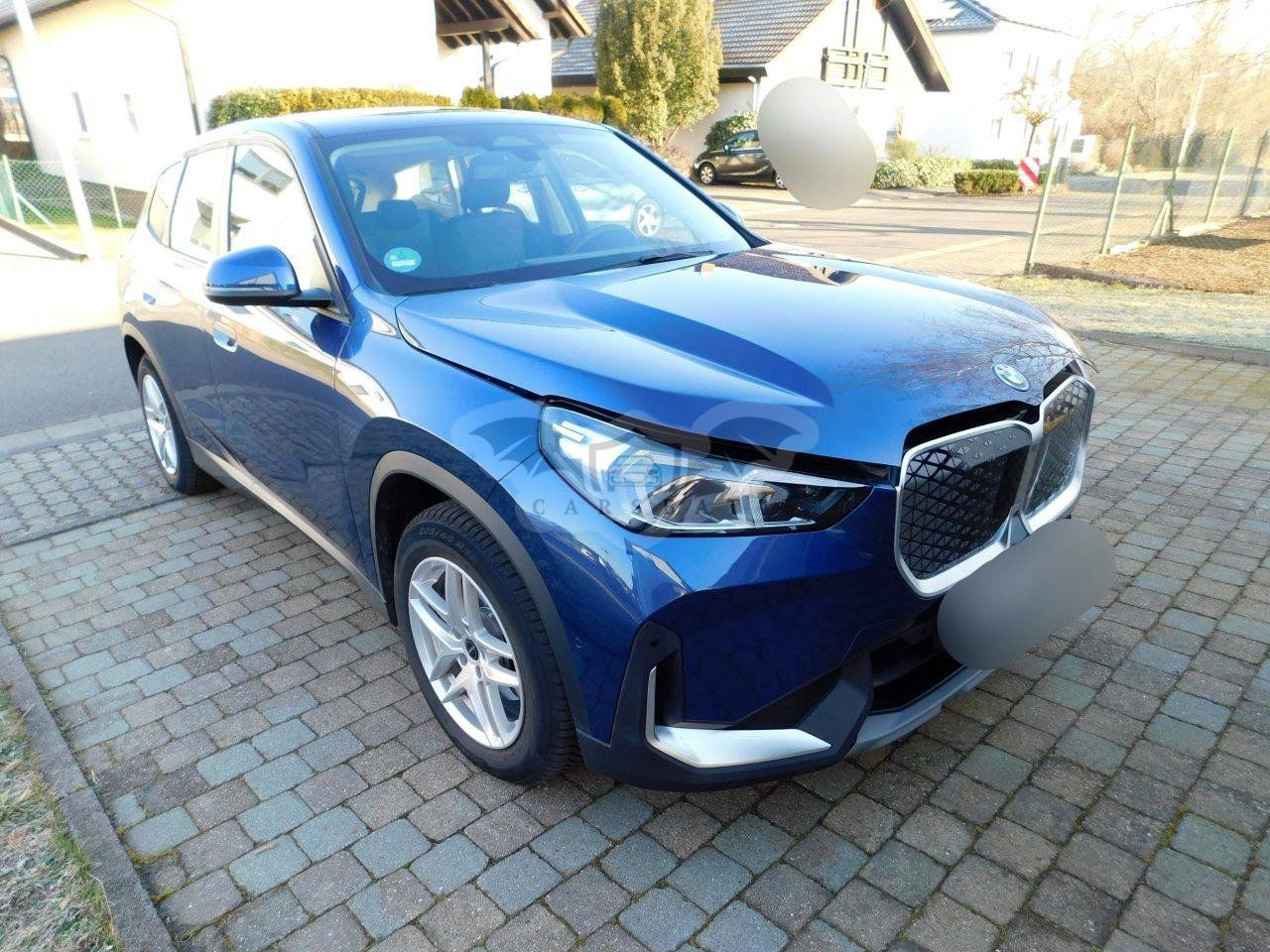 BMW iX1 2024