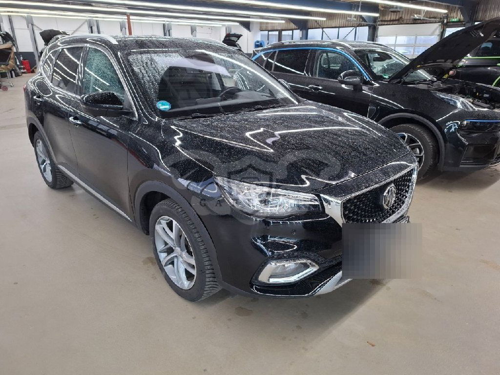 MG EHS Luxury 2022