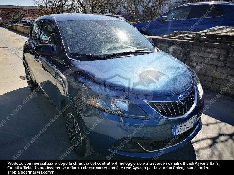 Lancia Ypsilon 1.0 2024