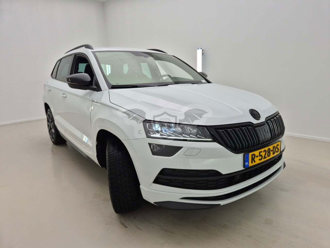 Skoda Karoq 1.5 TSI Sportline Business 2021