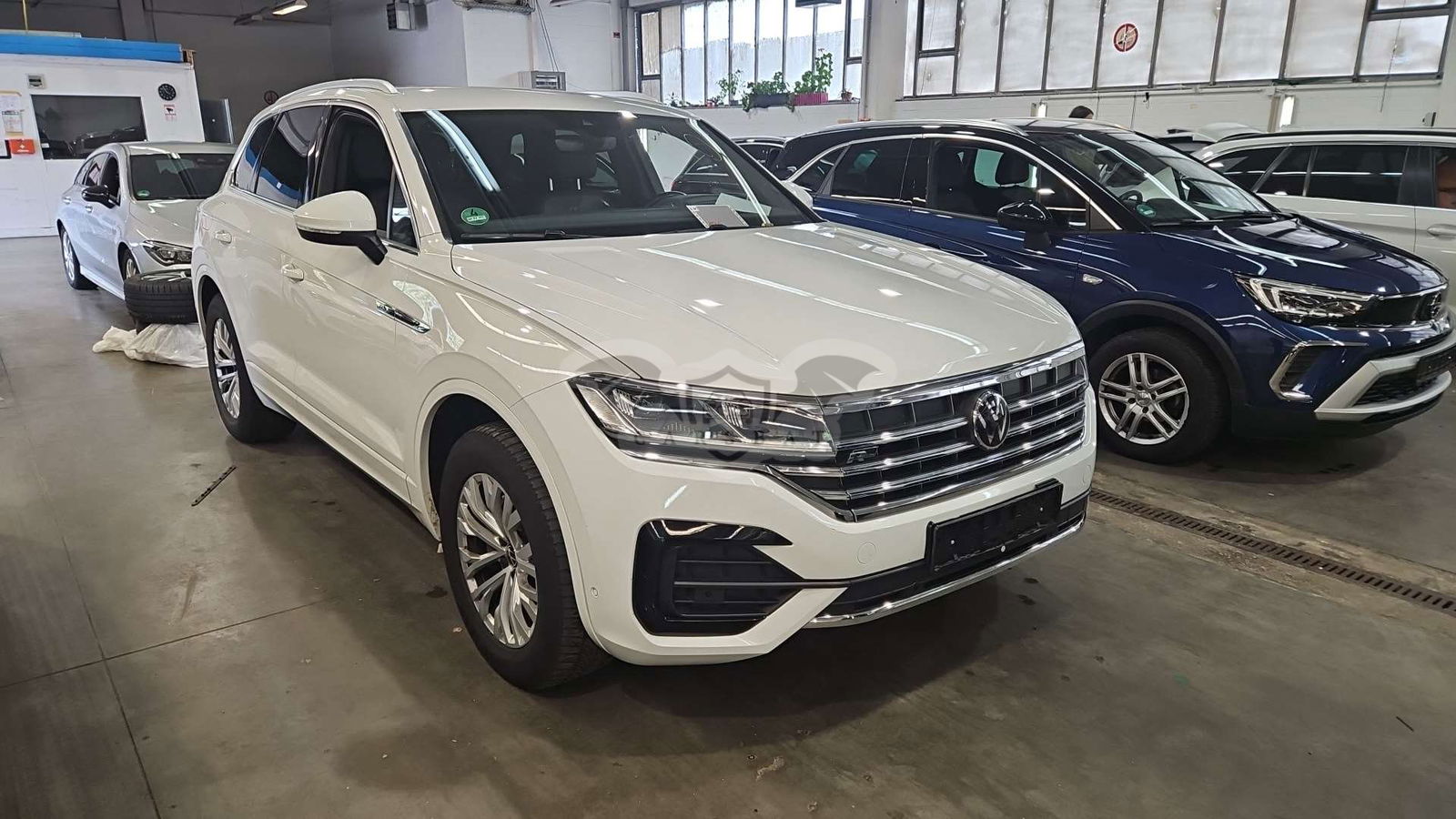 Volkswagen Touareg 3.0 TDI R-line 2021