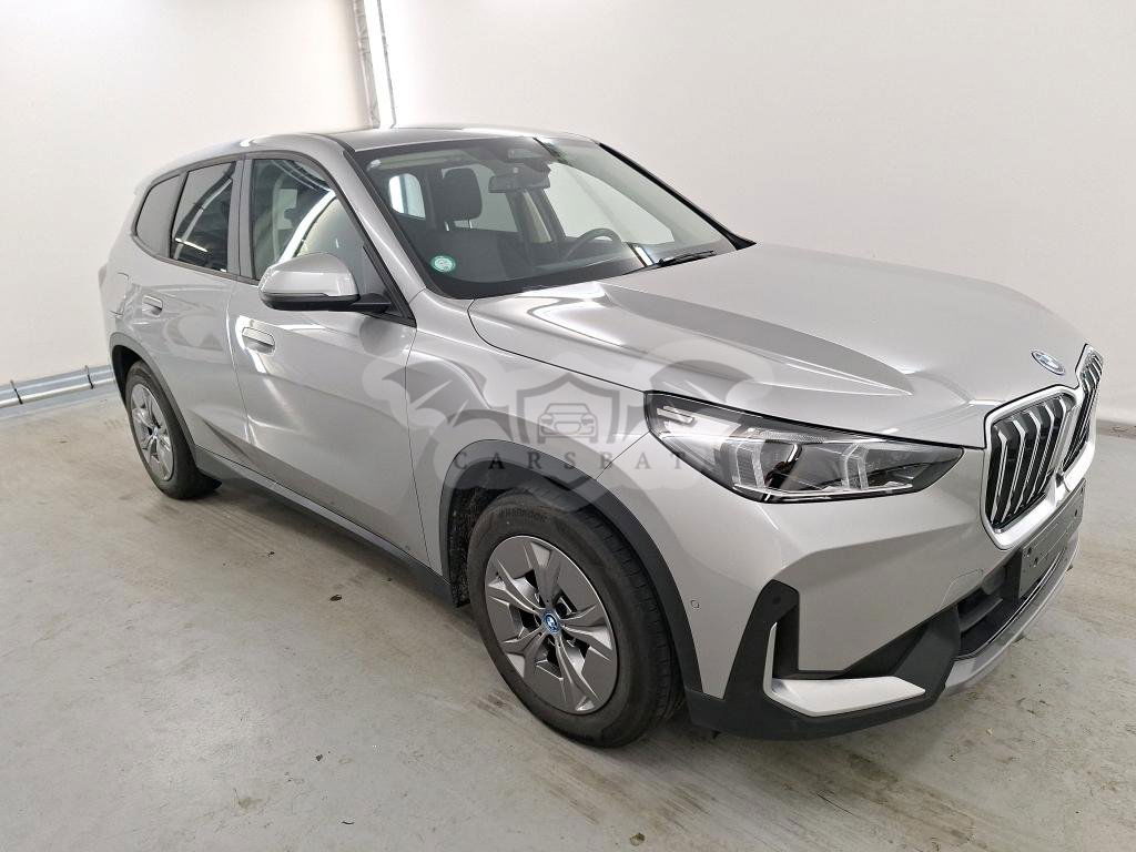 BMW iX1 2023