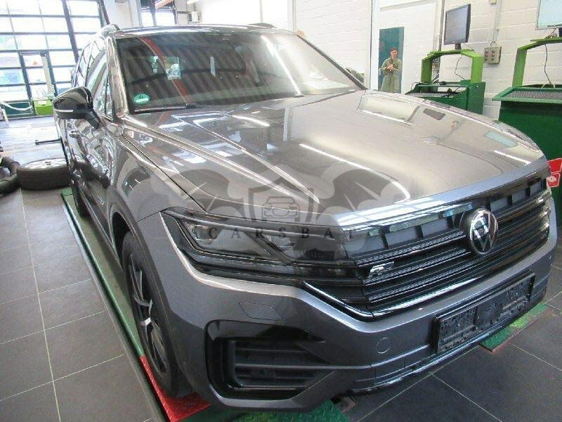 Volkswagen Touareg 3.0 TDI R-line 2021