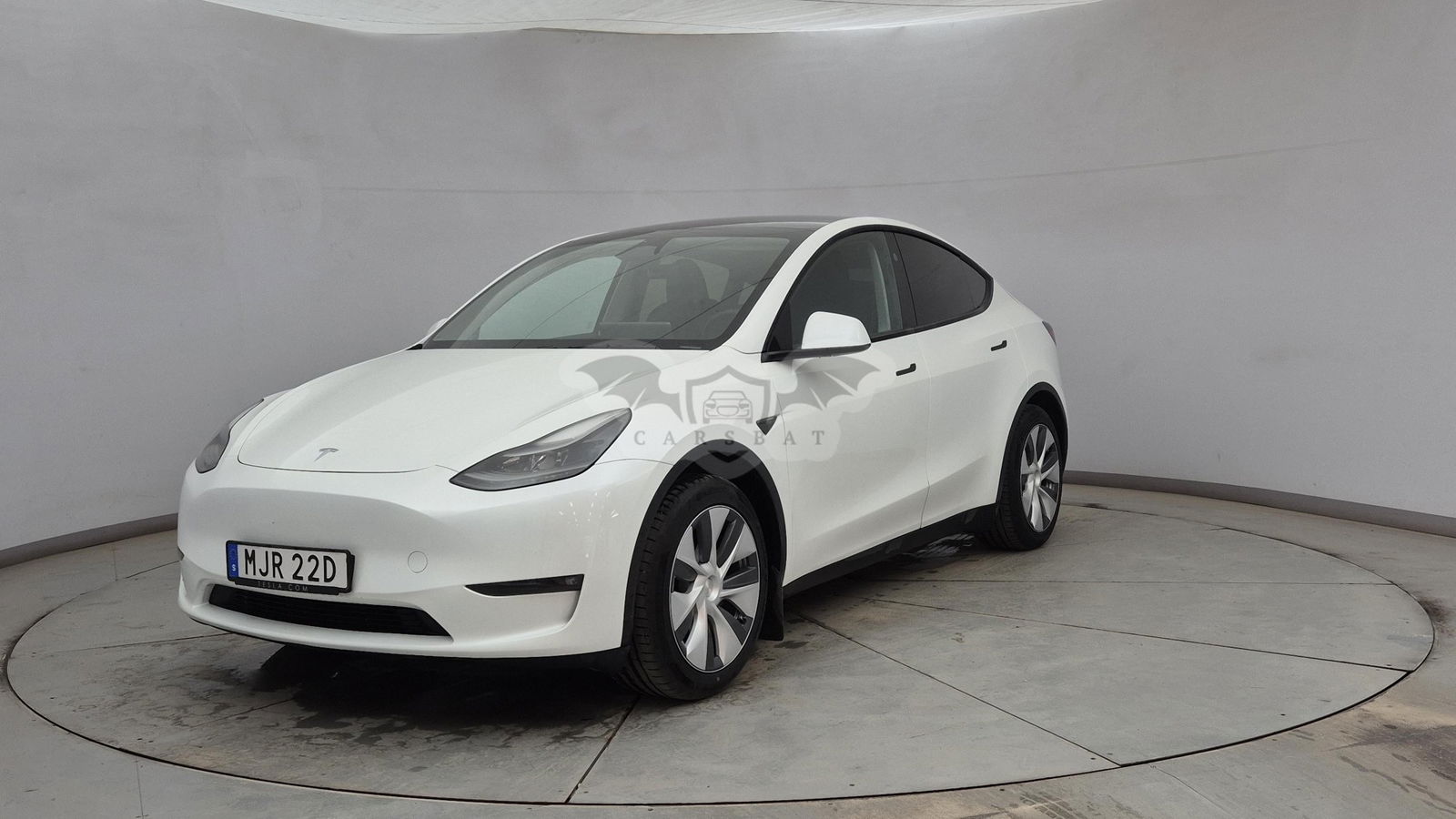 Tesla Model Y Long Range 2024