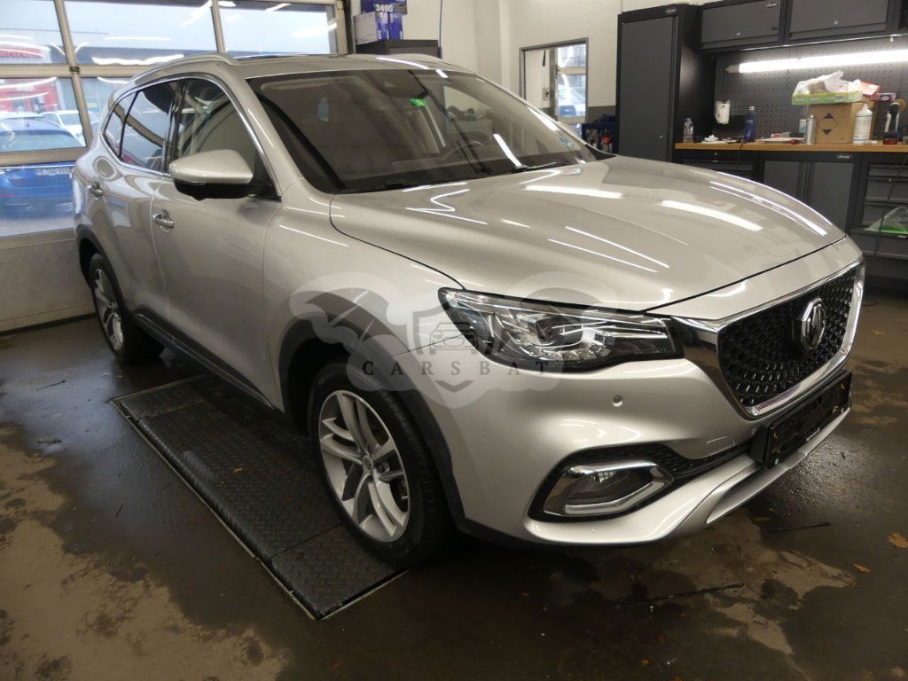 MG EHS Luxury 2022