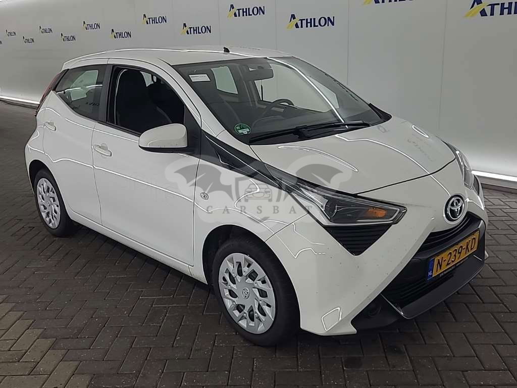 Toyota Aygo 1.0 VVT-i X-Play 2021