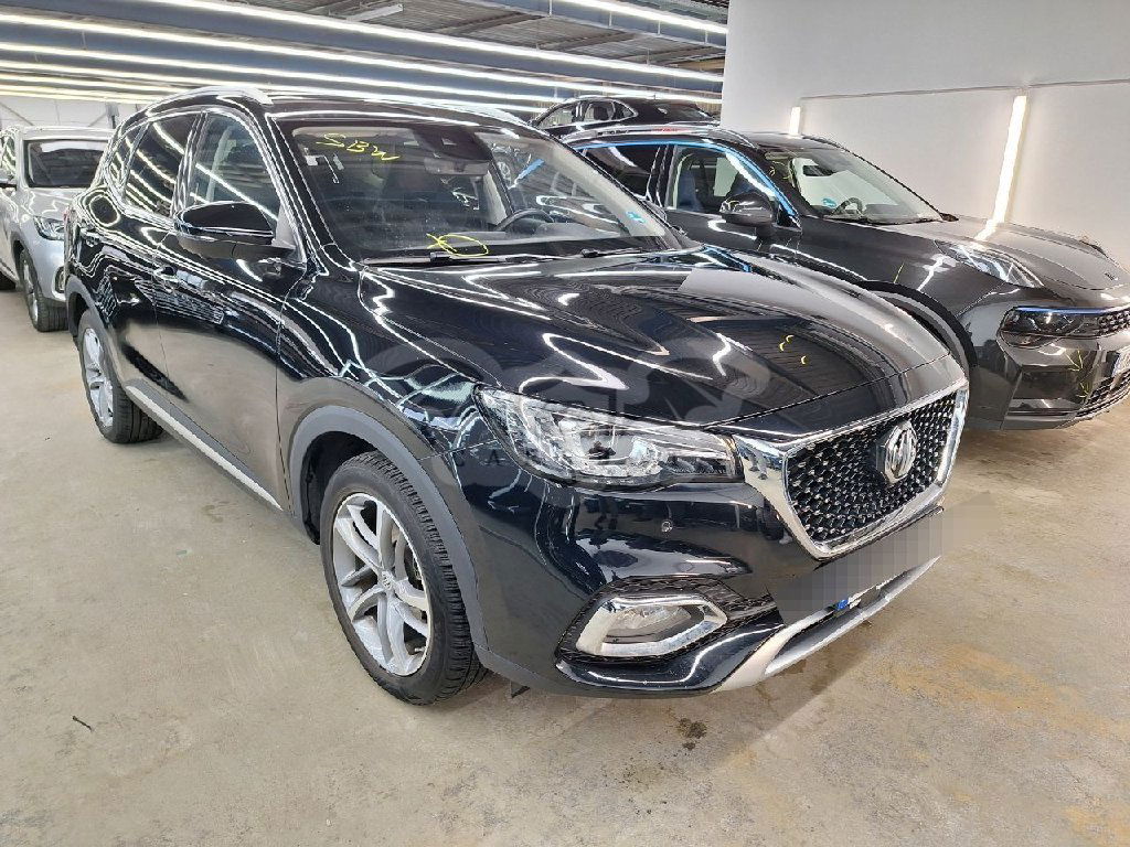 MG EHS Luxury 2022