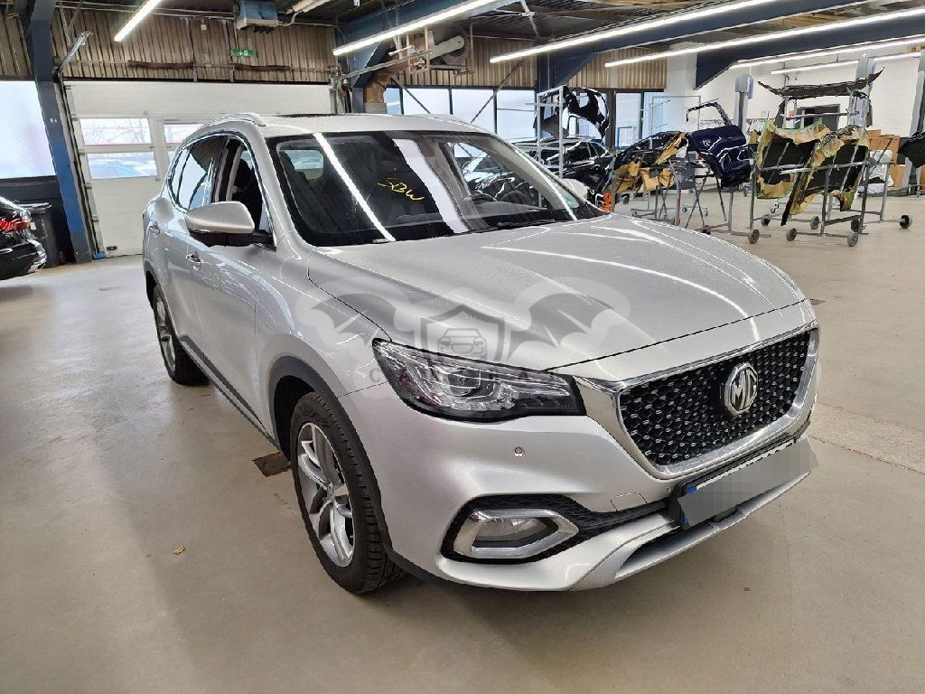 MG EHS Luxury 2022