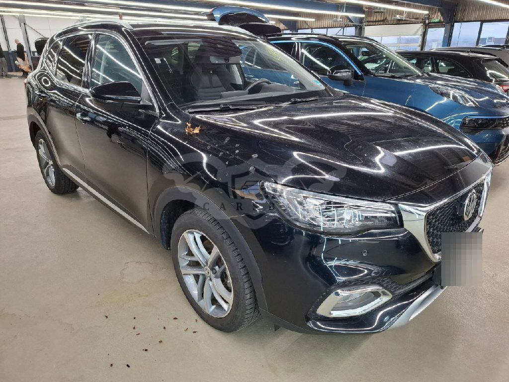 MG EHS Luxury 2022