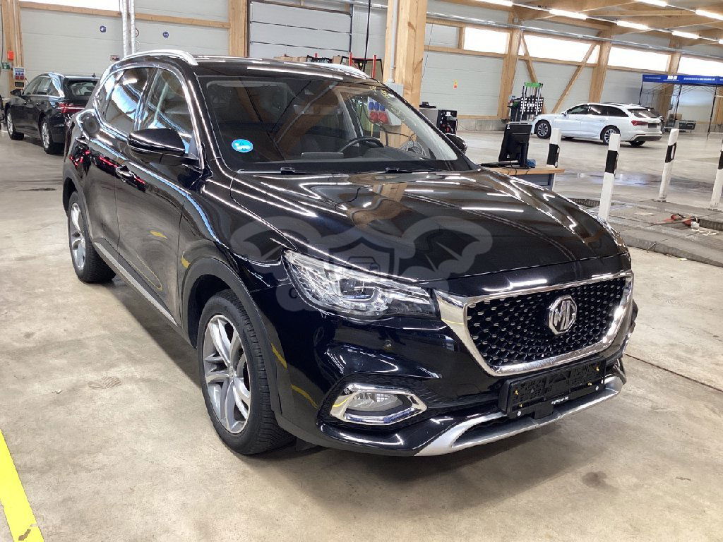 MG EHS Luxury 2022