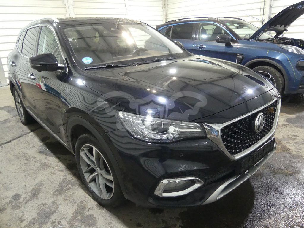 MG EHS Luxury 2022